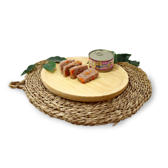 Natural Greatness - Conejo y pato con...